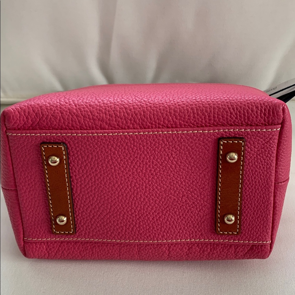 Dooney & Bourke Pink Pebble Leather Drawstring Shoulder Bag with Brown Trim - Picture 5 of 7